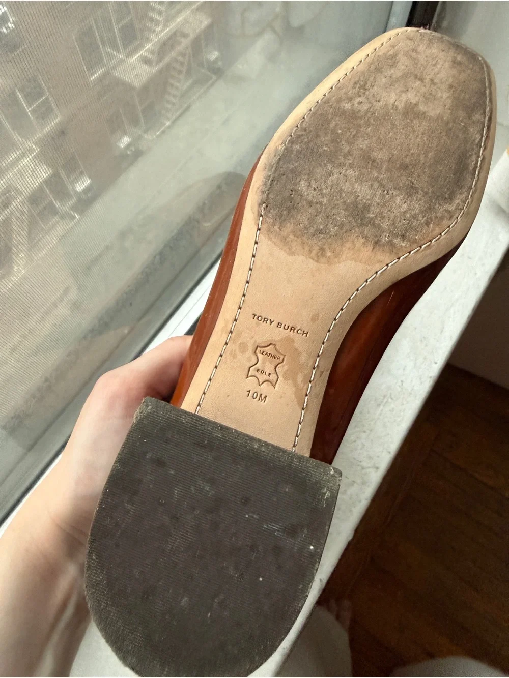 Tory Burch Cognac Patent Logo Square-Toe Pumps Size 10M